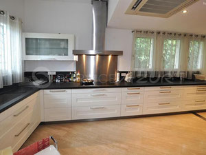 法国，安提比斯的海边别墅 — 来自开发商和业主的房地产搜索引擎 GEOLN.COM. 照片 10