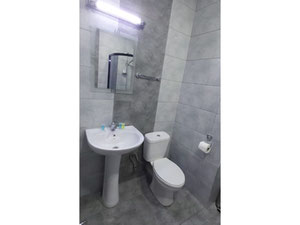 公寓位于 16 楼，可欣赏壮丽的海景。 — 来自开发商和业主的房地产搜索引擎 GEOLN.COM. 照片 10