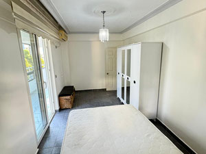 Didim Efeler Mahallesi Venta Urgente de Apartamento 2+1 con Piscina y Amueblado — Encuentre propiedades fuera del plan o reventa de bienes inmuebles directamente de desarrolladores y propietarios GEOLN.COM. Foto 6