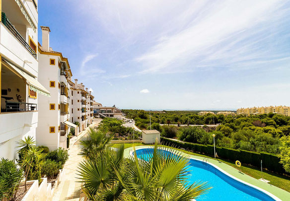 Apartament 2 sypialnie 90 m² w Lomas de Campoamor, Hiszpania