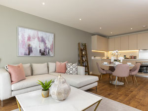 Real estate in Moat — look at the real estate search engine GEOLN.COM. Photo 2