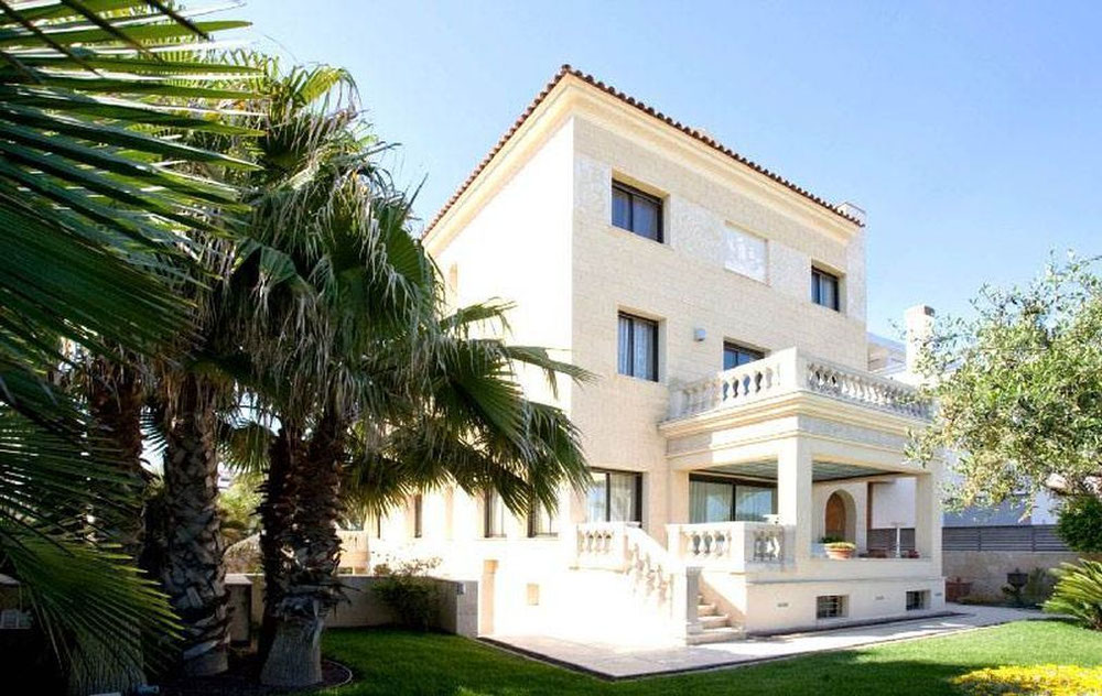 别墅在西班牙，加泰罗尼亚，Port Ligat — 来自开发商和业主的房地产搜索引擎 GEOLN.COM. 照片 1