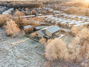 נדל"ן ב Farullsvagen 2A — עיין במנוע חיפוש הנדל"ן GEOLN.COM. תמונה 2