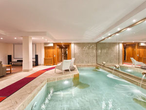 ვილა 5 ოთახიანი 1012 მ² ოქროს მილში, ესპანეთში — უძრავი ქონების ყიდვა და მფლო ბელებისგან GEOLN.COM. ფოტო 7