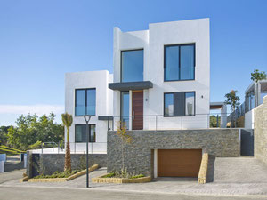 Villa 3 bedrooms 298 m² in Calahonda, Spain — Find off-plan property or real estate resale directly from developers and owners GEOLN.COM. Photo 18