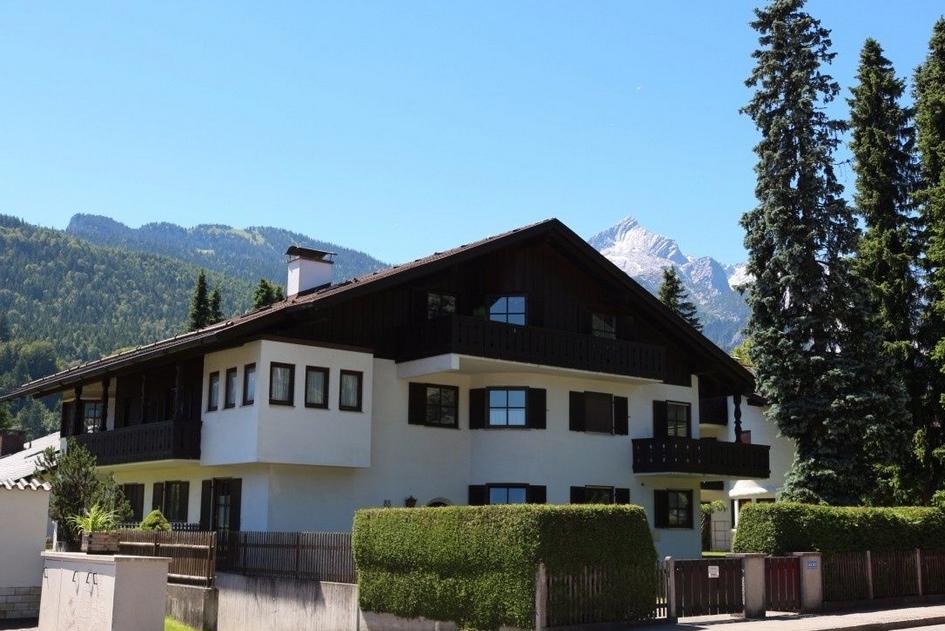 ბინა გერმანიაში, გარმიშ-პარტენკირხენში — უძრავი ქონების ყიდვა და მფლო ბელებისგან GEOLN.COM. ფოტო 1