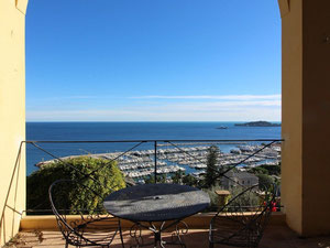 法国、普罗旺斯、滨海蟠龙的公寓 — 来自开发商和业主的房地产搜索引擎 GEOLN.COM. 照片 5