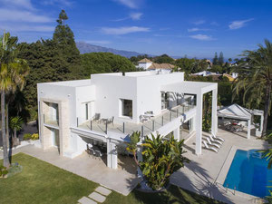 Villa 5 bedrooms 477 m² in Guadalmina Baja, Spain — Find off-plan property or real estate resale directly from developers and owners GEOLN.COM. Photo 37