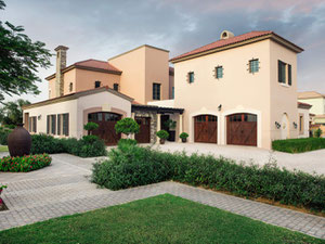 Real estate in Redwood Avenue Villas — look at the real estate search engine GEOLN.COM. Photo 3