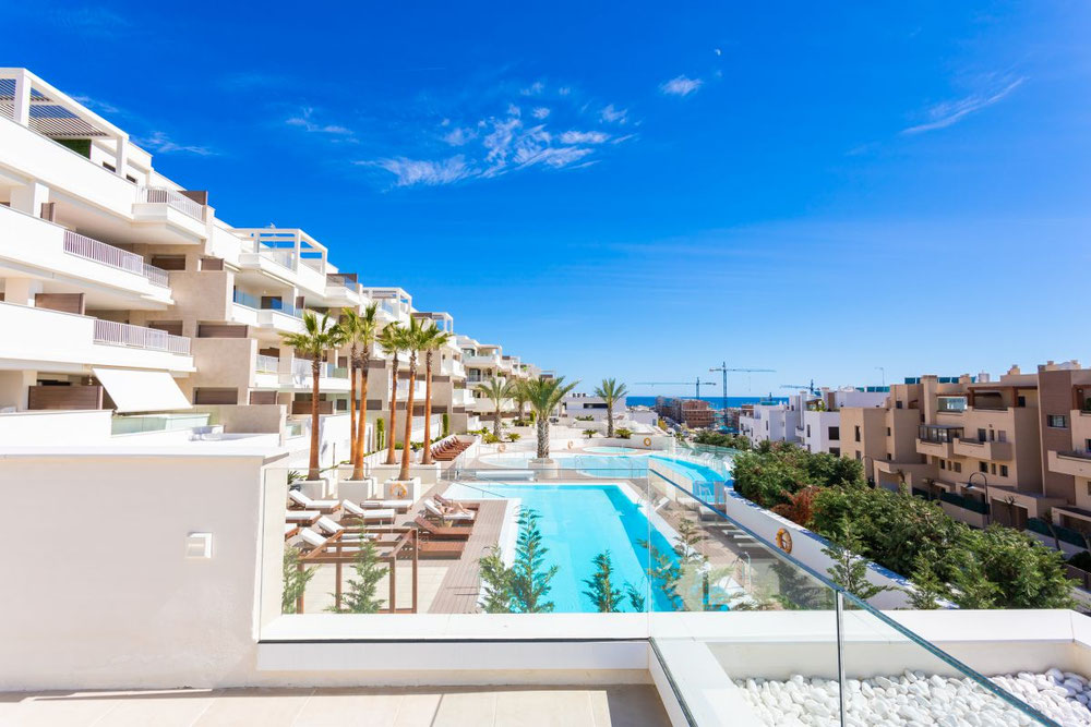 联排别墅 4 卧室 182 平方米，位于西班牙拉卡拉德米哈斯 — 来自开发商和业主的房地产搜索引擎 GEOLN.COM. 照片 1