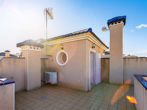 联排别墅 2 卧室 102 平方米，位于西班牙比利亚马丁 — 来自开发商和业主的房地产搜索引擎 GEOLN.COM. 照片 18