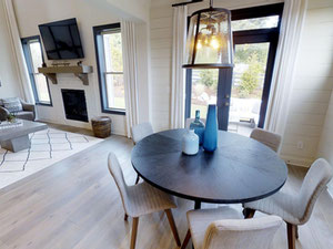 Real estate in Central Park at Deerfield Township — look at the real estate search engine GEOLN.COM. Photo 5