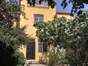 Два сучасні будинки збудовані на одній ділянці, з чудовим видом на рожеве солоне озеро — Пошуковик нерухомості від забудовників і власників GEOLN.COM. Фото 5