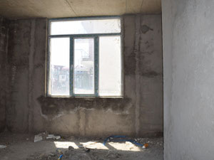 黑框在市中心，在租住的房子 — 来自开发商和业主的房地产搜索引擎 GEOLN.COM. 照片 2