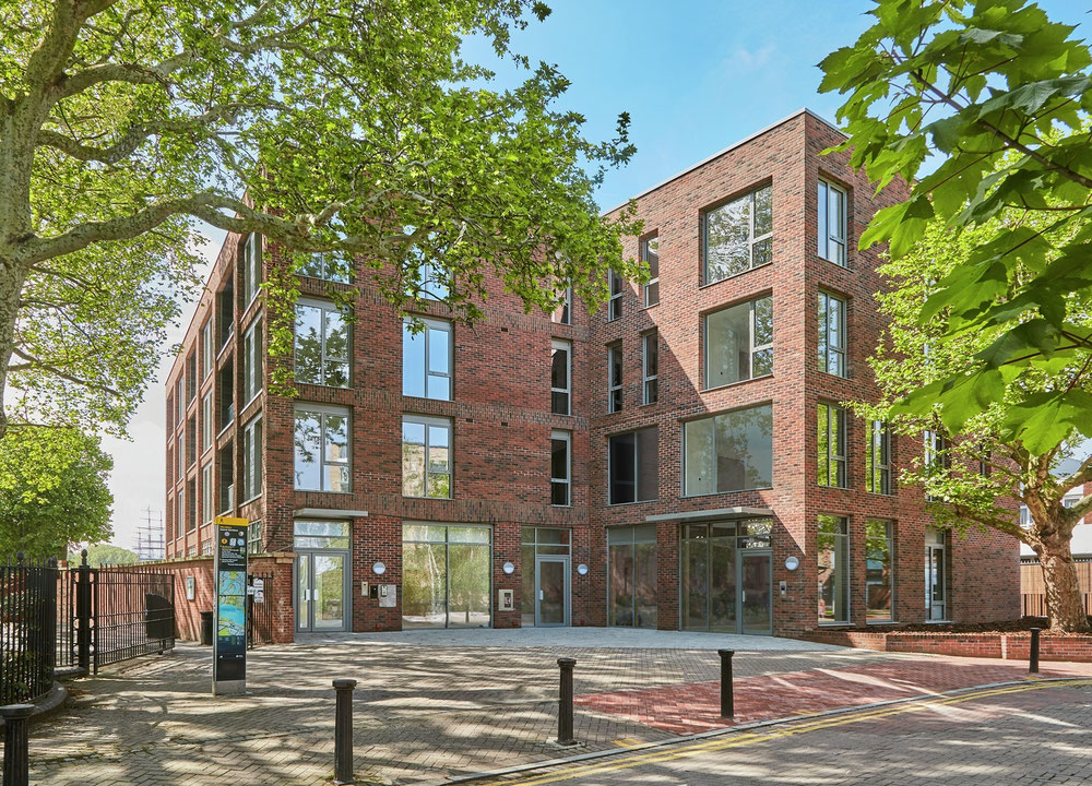 房地产在 Calders Wharf — look at the real estate search engine GEOLN.COM. 照片 1