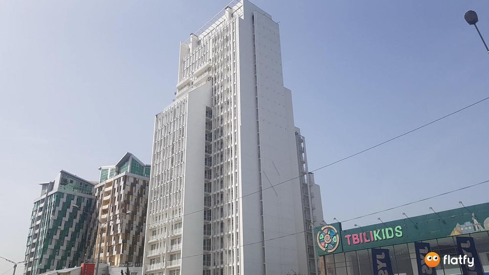 Продається квартира на вулиці Геловані. — Пошуковик нерухомості від забудовників і власників GEOLN.COM. Фото 1