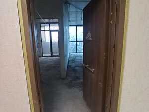 日出时的白框 — 来自开发商和业主的房地产搜索引擎 GEOLN.COM. 照片 2