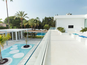 别墅 7 间卧室 1351 m² 在 Guadalmina Baja, 西班牙 — 来自开发商和业主的房地产搜索引擎 GEOLN.COM. 照片 44