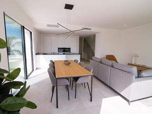 Villa 4 yatak odası 157 m² — Sahiplerden yada inşaatcilardan mülkiyet arama GEOLN.COM. Fotoğraf 5