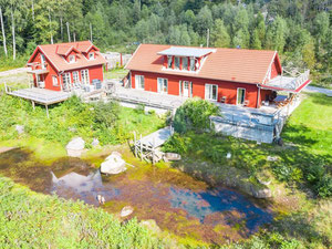 Real estate in Bor Silkesnas 1 — look at the real estate search engine GEOLN.COM. Photo 2