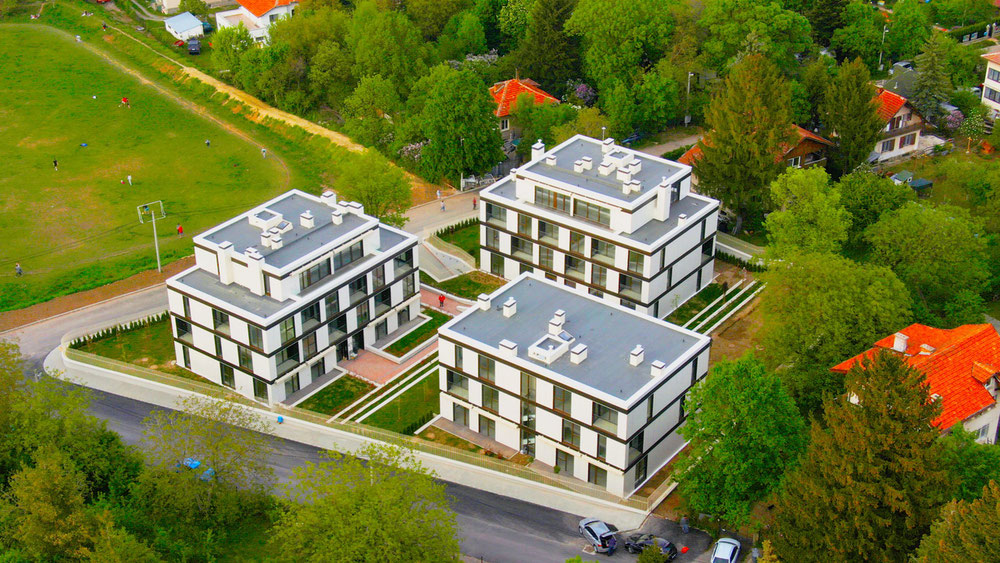 Нерухомість в BOYANA — дивіться на пошуковику нерухомості GEOLN.COM. Фото 1