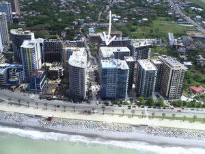 Apartamento en Venta en Batumi — Encuentre propiedades fuera del plan o reventa de bienes inmuebles directamente de desarrolladores y propietarios GEOLN.COM. Foto 4