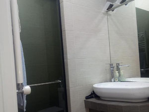 3 Zimmerwohnung in Mukhiani. Kaufen Sie eine Wohnung in Tiflis, Mukhiani — Immobilien-Suchservice von Bauträgern und Eigentümern GEOLN.COM. Foto 11