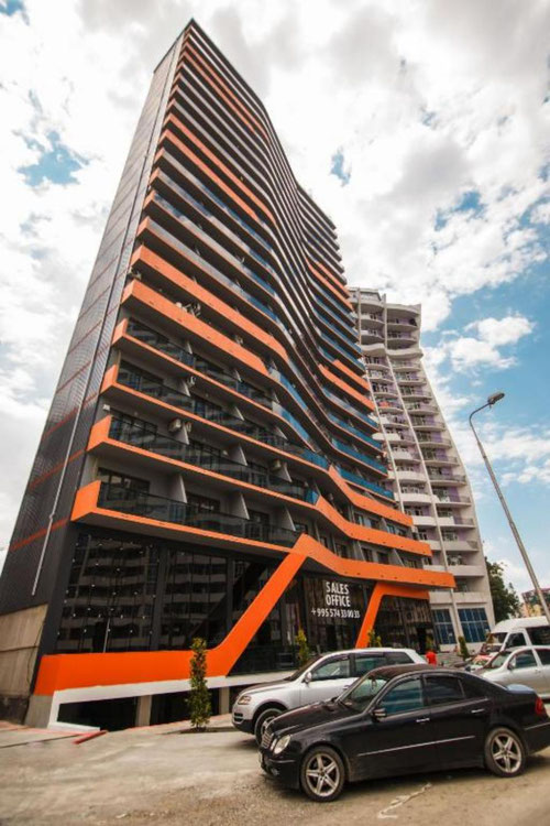 出售三房公寓 — 来自开发商和业主的房地产搜索引擎 GEOLN.COM. 照片 1