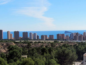 Ático en España, Valencia, Finestrat — Encuentre propiedades fuera del plan o reventa de bienes inmuebles directamente de desarrolladores y propietarios GEOLN.COM. Foto 2