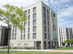 Real estate in Plaza Sur 3 — look at the real estate search engine GEOLN.COM. Photo 2