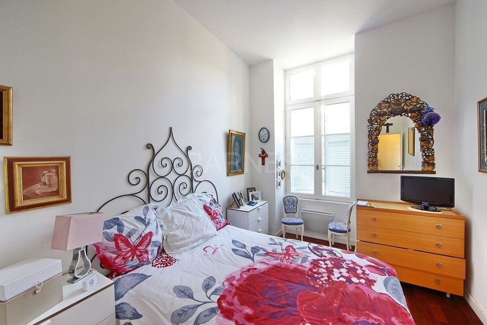 法国波尔多公寓 — 来自开发商和业主的房地产搜索引擎 GEOLN.COM. 照片 1