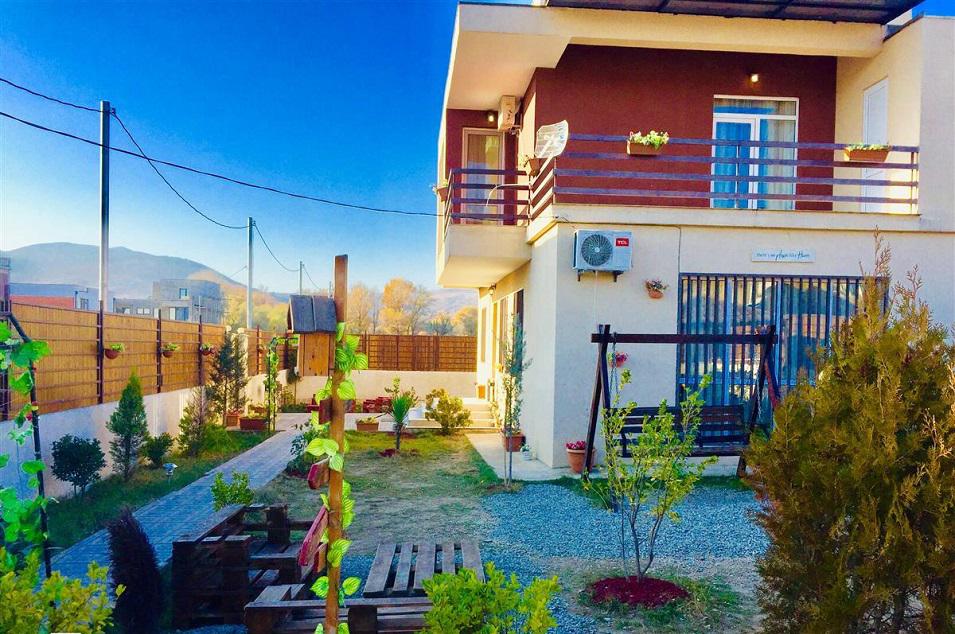 Saburtalo的私人住宅。在萨伯塔罗的第比利斯买房 — 来自开发商和业主的房地产搜索引擎 GEOLN.COM. 照片 1