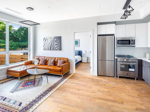 房地产在 982 Willoughby Avenue — look at the real estate search engine GEOLN.COM. 照片 2