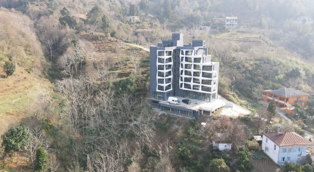 公寓酒店 — 来自开发商和业主的房地产搜索引擎 GEOLN.COM. 照片 1