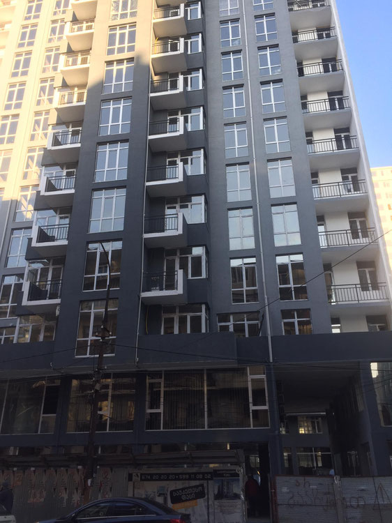 待售公寓 — 来自开发商和业主的房地产搜索引擎 GEOLN.COM. 照片 1