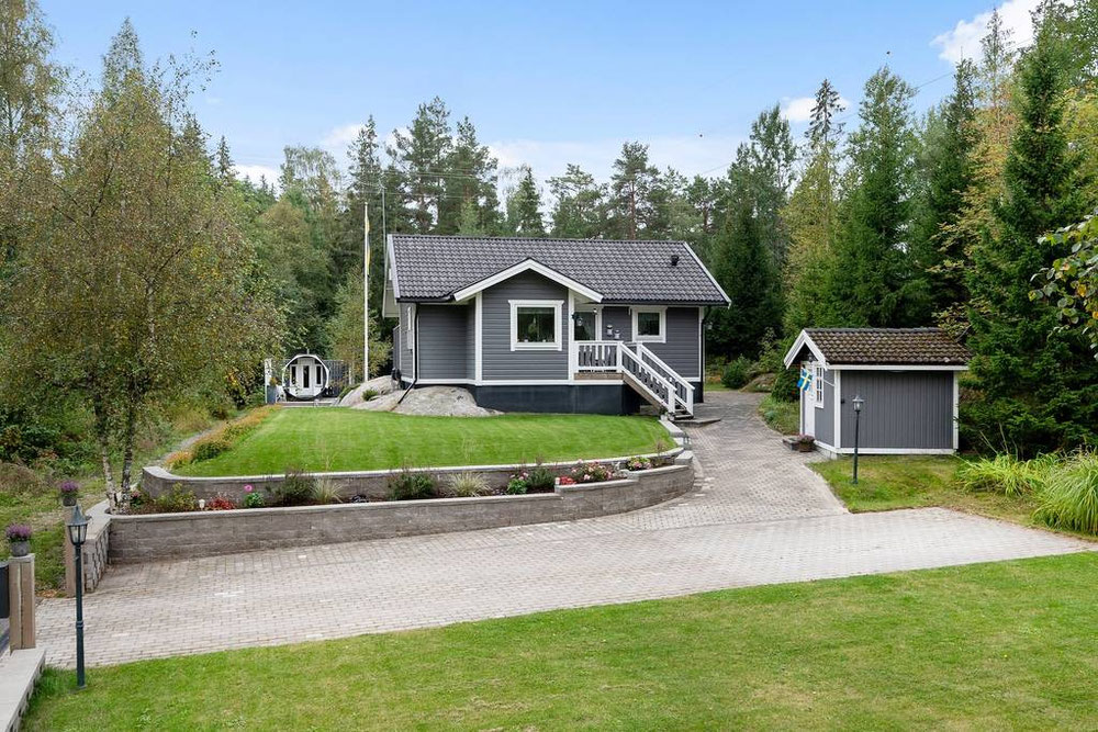 Нерухомість в Abrahamsbergsvagen 26 — дивіться на пошуковику нерухомості GEOLN.COM. Фото 1