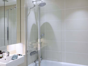 房地产在 Royal Albert Wharf — look at the real estate search engine GEOLN.COM. 照片 10