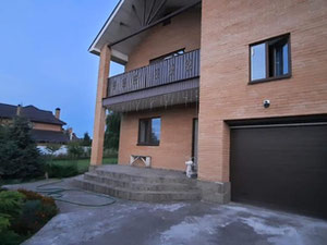 A magnificent house in the village of Bobritsa is offered for sale. — Find off-plan property or real estate resale directly from developers and owners GEOLN.COM. Photo 6