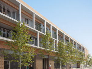 房地产在 Can Fabregas — look at the real estate search engine GEOLN.COM. 照片 4