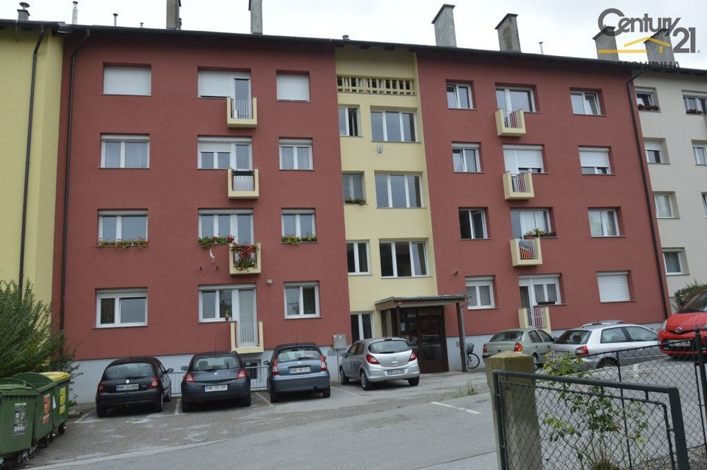 Apartment in a big city in Slovenia, Ptuj — Find off-plan property or real estate resale directly from developers and owners GEOLN.COM. Photo 1