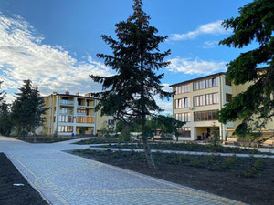 Real estate in GRAND FAMILY APARTMENTS — look at the real estate search engine GEOLN.COM. Photo 5