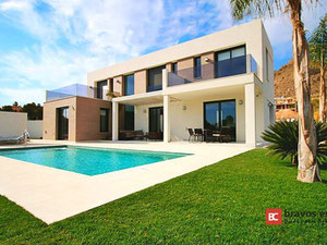 森林中的别墅，在西班牙的海边，巴伦西亚，贝尼多姆 — 来自开发商和业主的房地产搜索引擎 GEOLN.COM. 照片 2