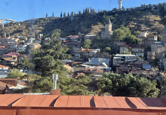 Мансарда біля площі Гудіашвілі