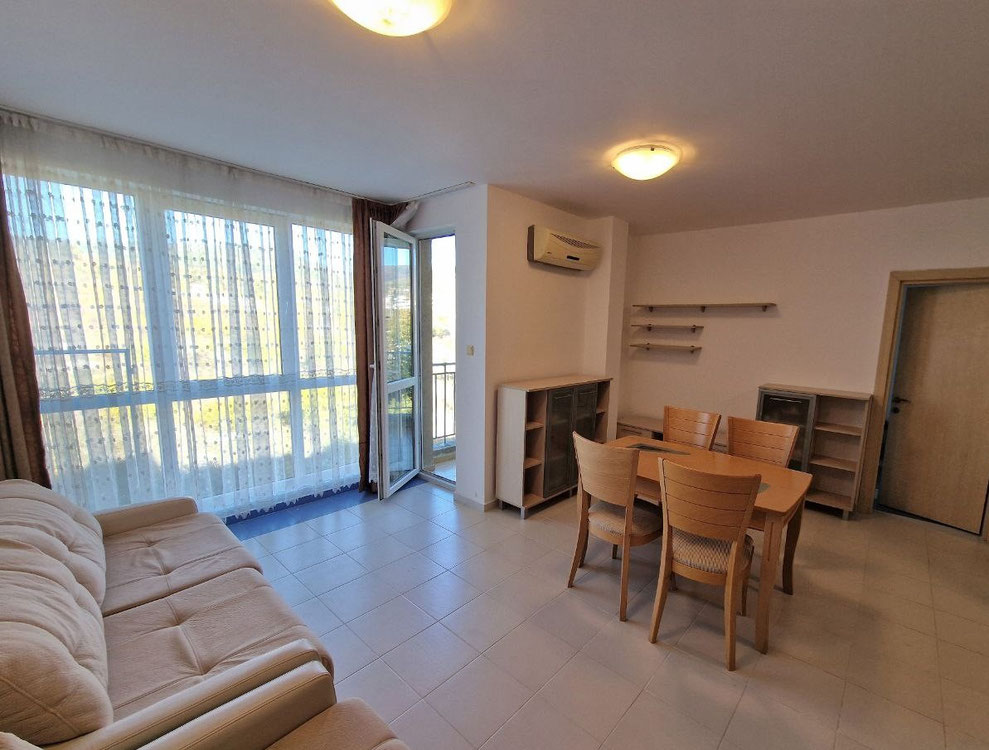 保加利亚。圣弗拉斯山景55平方米两居室公寓。 — 来自开发商和业主的房地产搜索引擎 GEOLN.COM. 照片 1