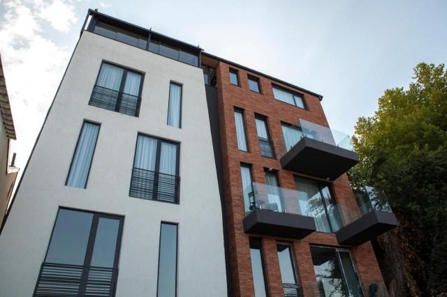 На продажу: 4-зірковий готель «Old City Boutique Hotel» в самому центрі Старого Тбілісі — Пошуковик нерухомості від забудовників і власників GEOLN.COM. Фото 1