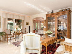 Villa 5 bedrooms 430 m² in Elviria, Spain — Find off-plan property or real estate resale directly from developers and owners GEOLN.COM. Photo 11