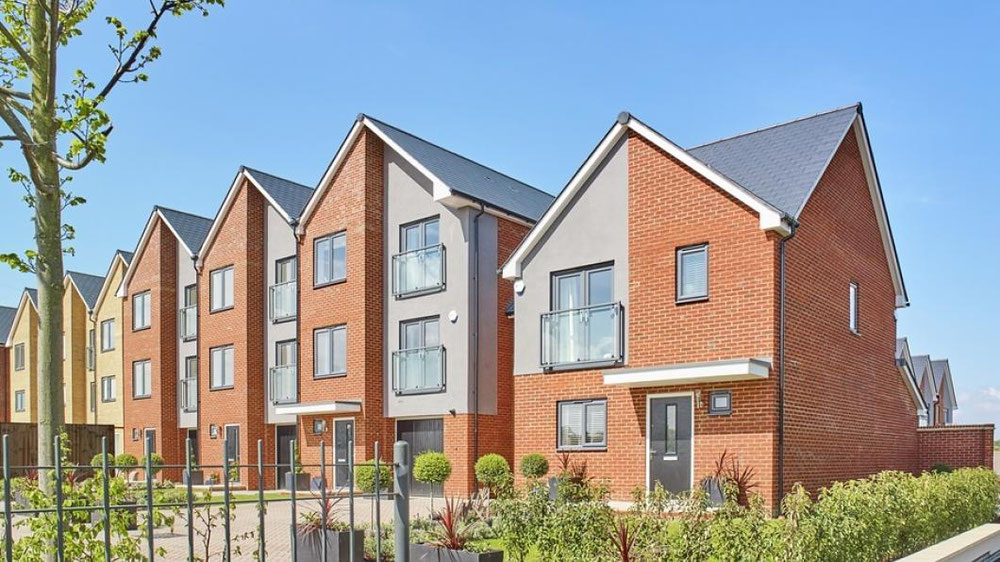 房地产在 Springhead Park — look at the real estate search engine GEOLN.COM. 照片 1