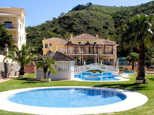 Powierzchnia handlowa w Benahavis, Hiszpania — Wyszukiwarka nieruchomości od deweloperów i właścicieli GEOLN.COM. Zdjęcie 2