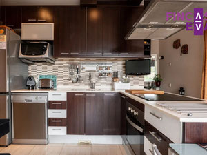 بيع منزل في برشلونة — ابحث عن عقار قيد الإنشاء أو عقار معاد بيعه مباشرة من المطورين والملاك GEOLN.COM. صورة فوتوغرافية 5