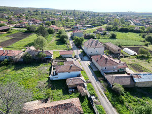 This is the title field. — Find off-plan property or real estate resale directly from developers and owners GEOLN.COM. Photo 4